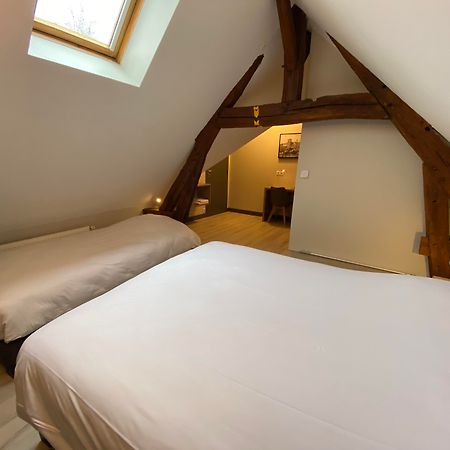 Logis - Hotel & Restaurant Saint Nicolas Chaumont-en-Vexin Exterior foto