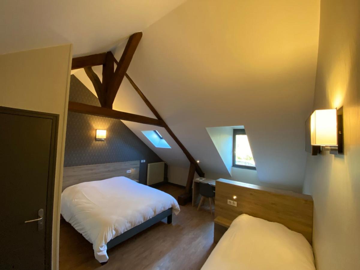 Logis - Hotel & Restaurant Saint Nicolas Chaumont-en-Vexin Exterior foto